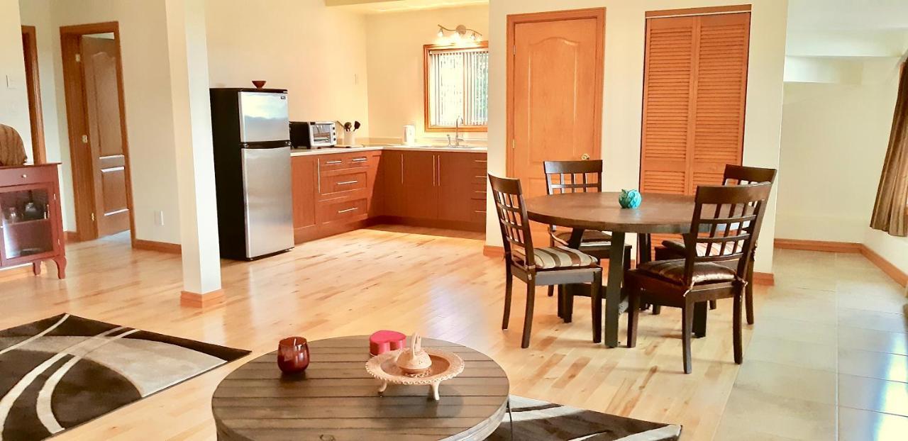 Domaine Baie Mud Apartment Val des Monts ภายนอก รูปภาพ